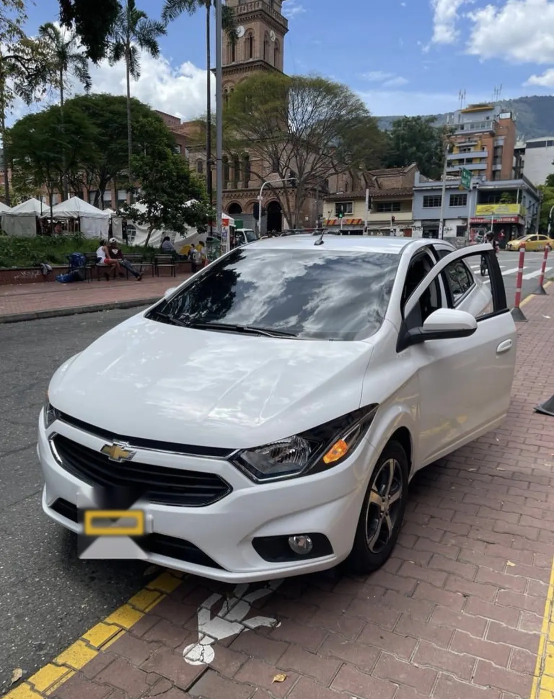 Chevrolet Onix - foto real